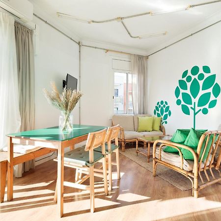 Eulalias Lodges Барселона Экстерьер фото