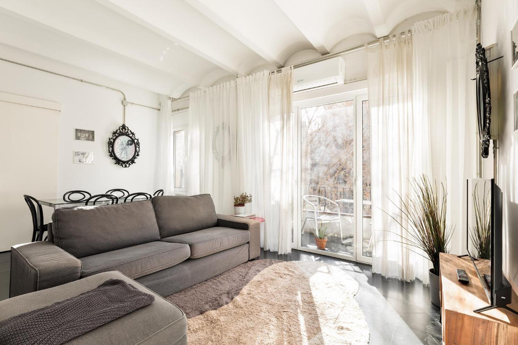 Eulalias Lodges Барселона Экстерьер фото